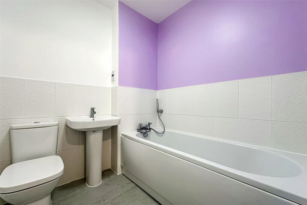 Additional property image - Constable Gardens, Littlehampton, West Sussex