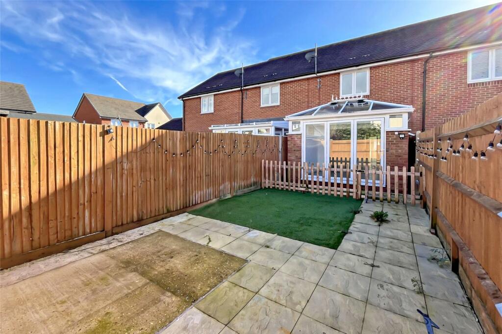 Additional property image - Constable Gardens, Littlehampton, West Sussex