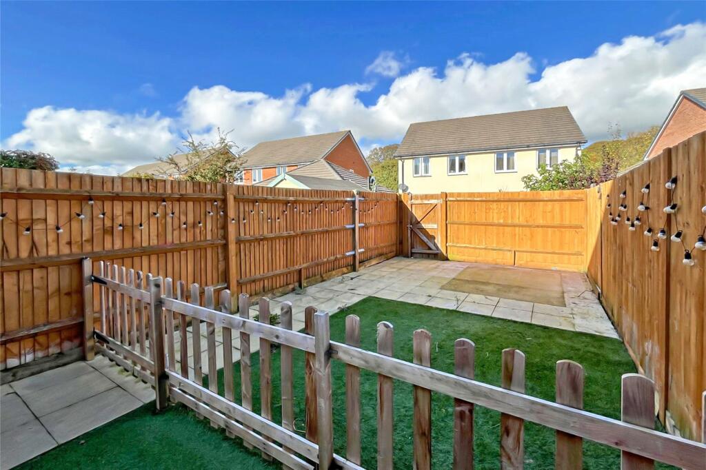 Additional property image - Constable Gardens, Littlehampton, West Sussex
