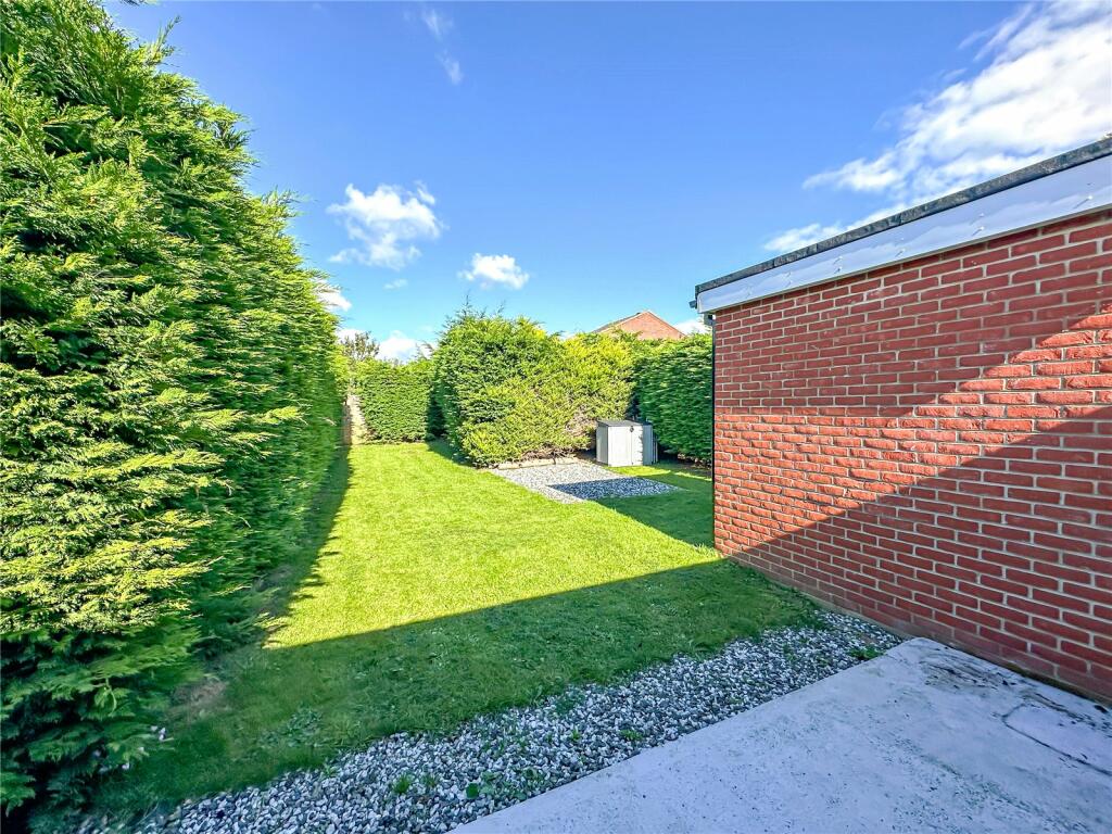 Additional property image - Fastnet Way, Littlehampton, West Sussex
