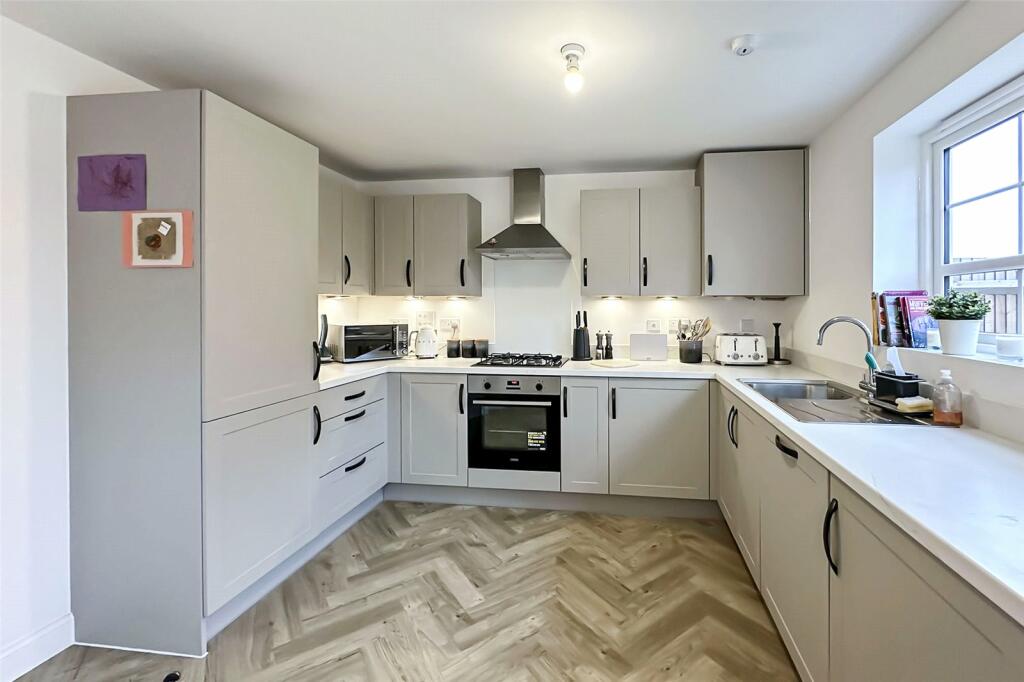 Additional property image - Nuthatch Gardens, Yapton, Arundel, West Sussex