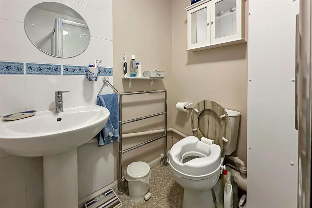 Additional property image - Hampton Court, River Road, Littlehampton, West Sussex