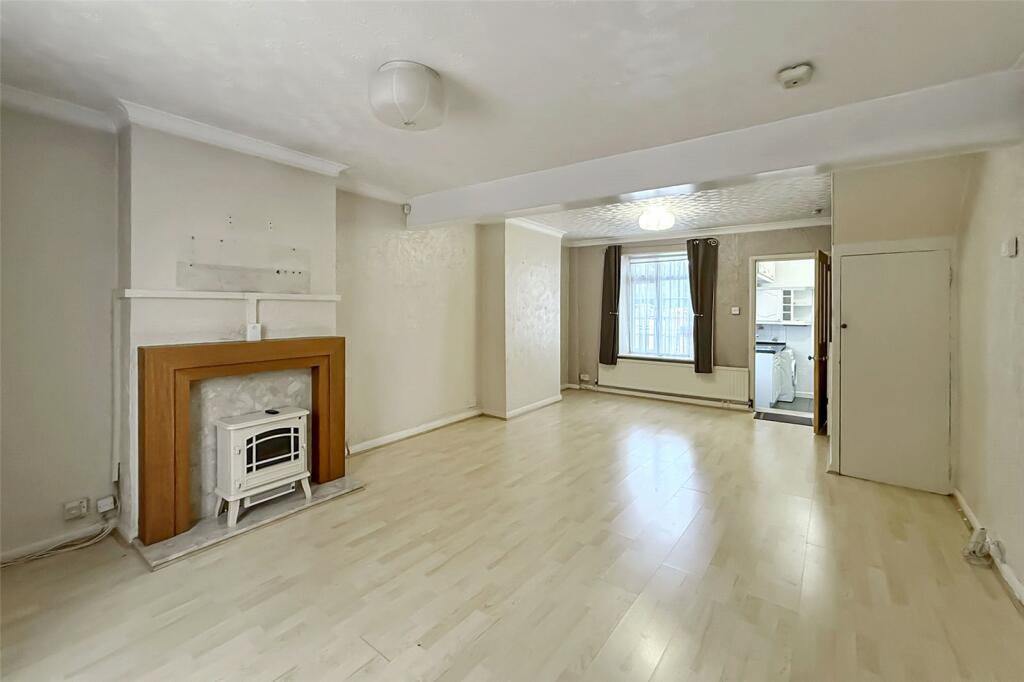 Additional image 3 of Beaconsfield Road, Littlehampton, West Sussex