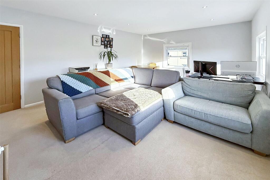 Additional property image - Amstel Court, Selborne Road, Littlehampton, West Sussex