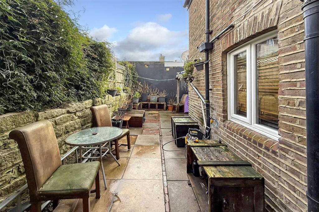 Additional property image - Purbeck Place, Littlehampton, West Sussex