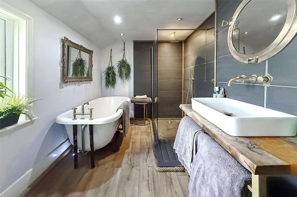 Additional property image - Purbeck Place, Littlehampton, West Sussex