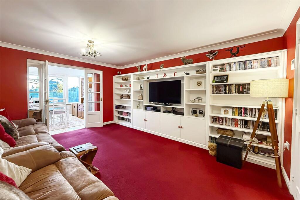 Additional property image - Linnet Close, Littlehampton, West Sussex