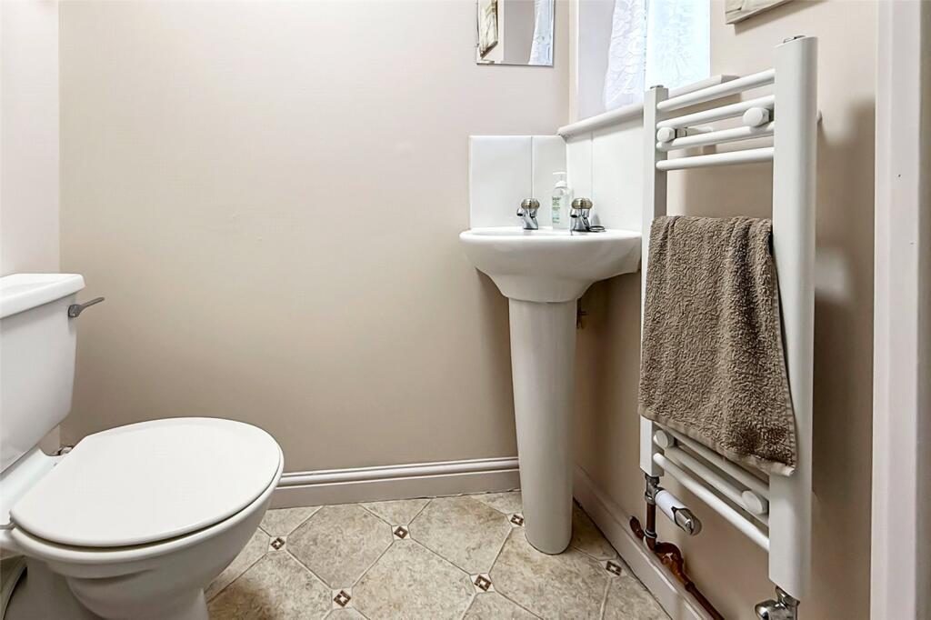 Additional property image - Linnet Close, Littlehampton, West Sussex