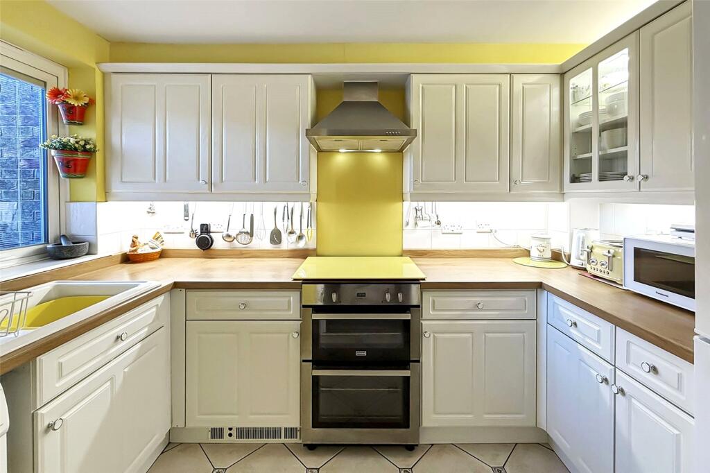 Additional property image - Linnet Close, Littlehampton, West Sussex