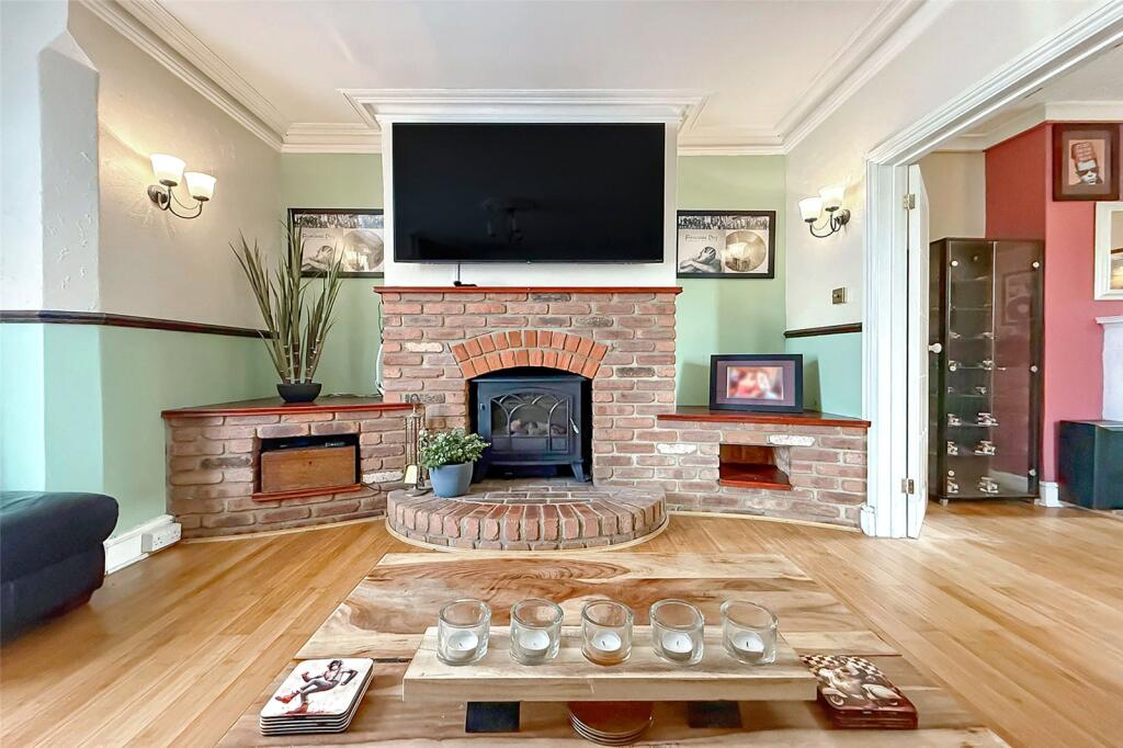 Additional property image - York Road, Littlehampton, West Sussex