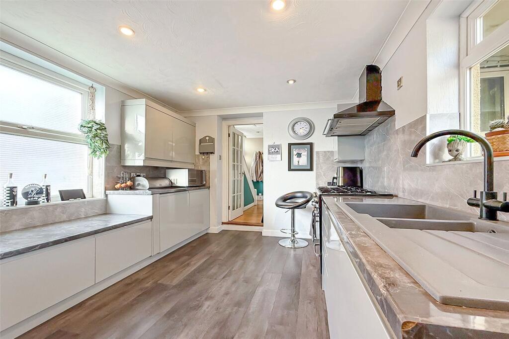 Additional property image - York Road, Littlehampton, West Sussex