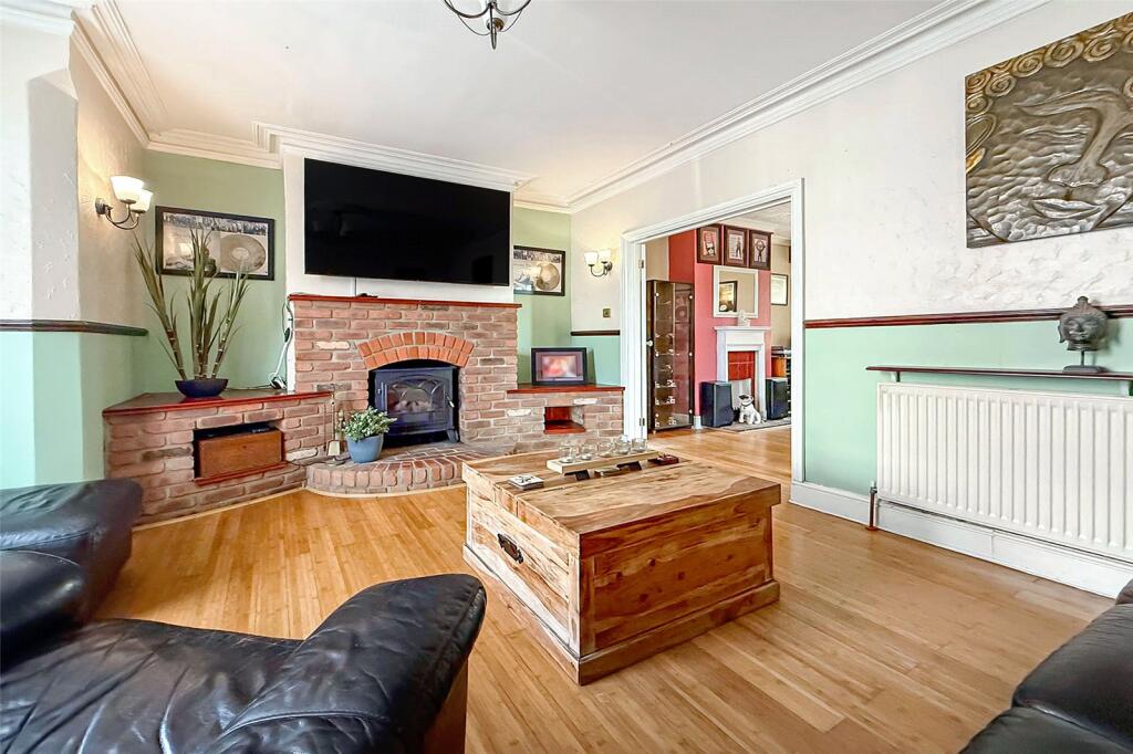 Additional property image - York Road, Littlehampton, West Sussex
