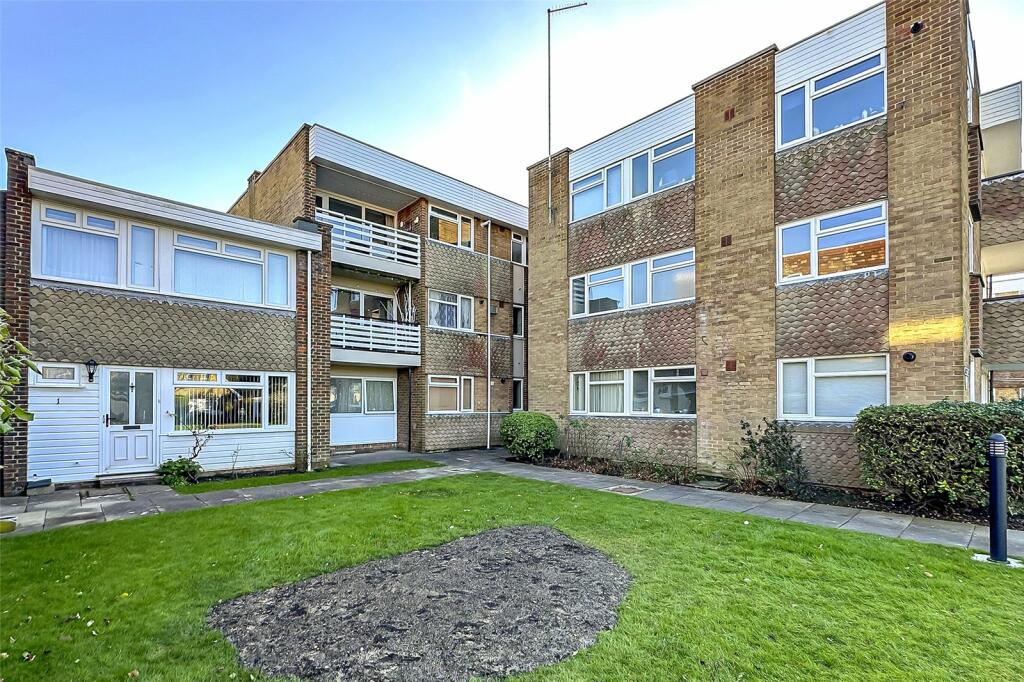 Additional property image - Woodlands Avenue, Rustington, Littlehampton, West Sussex