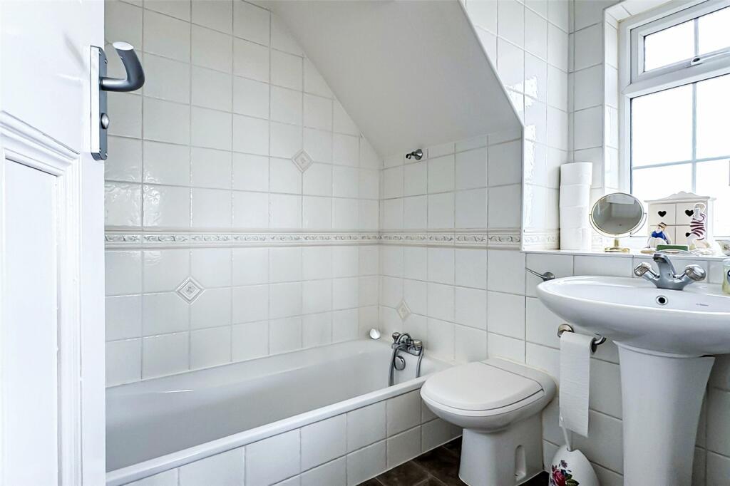 Additional property image - South Strand, Angmering-On-Sea, East Preston, West Sussex
