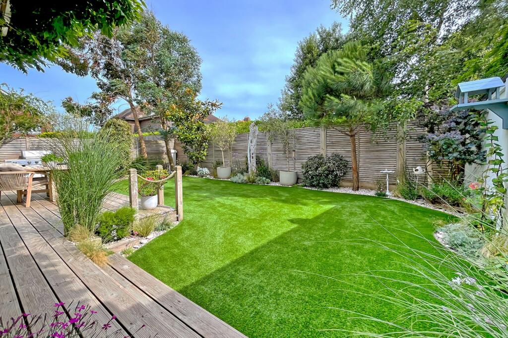 Additional property image - Pevensey Road, Worthing, West Sussex