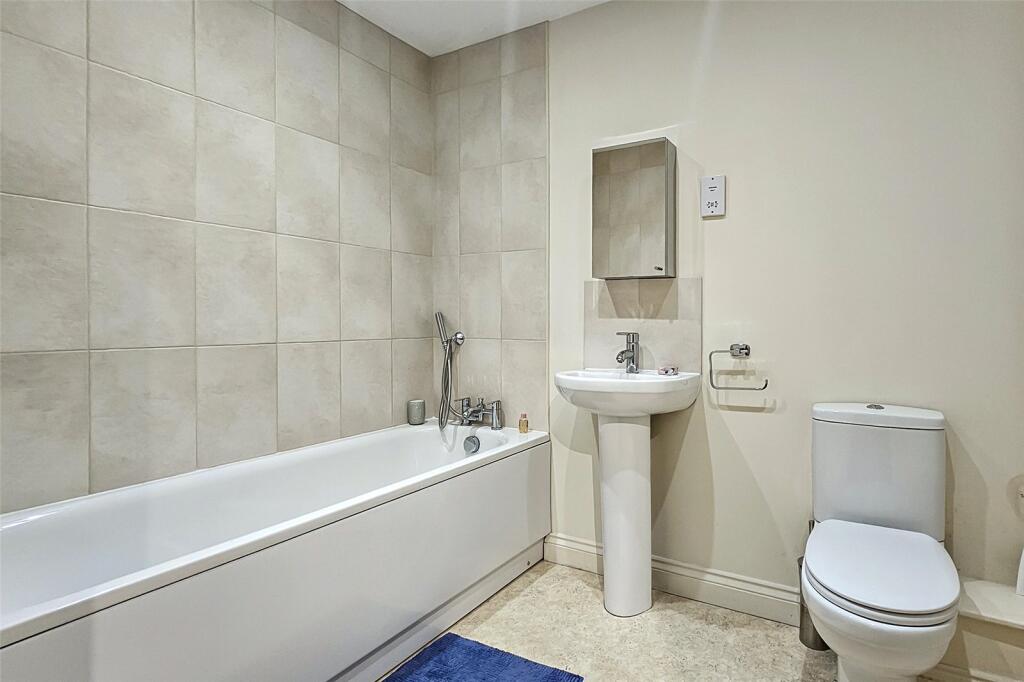 Additional property image - Woodlands Avenue, Rustington, Littlehampton, West Sussex