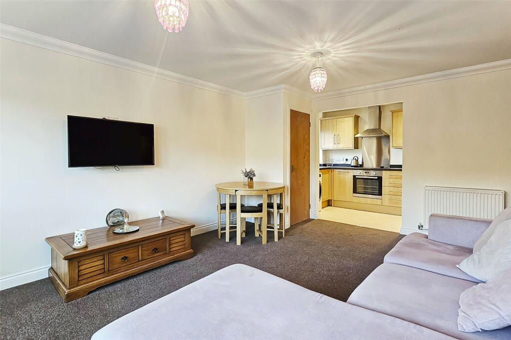 Additional property image - Woodlands Avenue, Rustington, Littlehampton, West Sussex