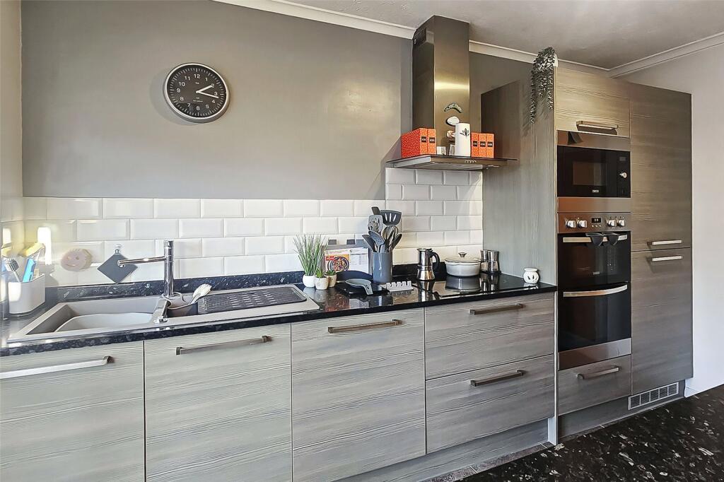 Additional property image - The Martlets, Rustington, Littlehampton, West Sussex