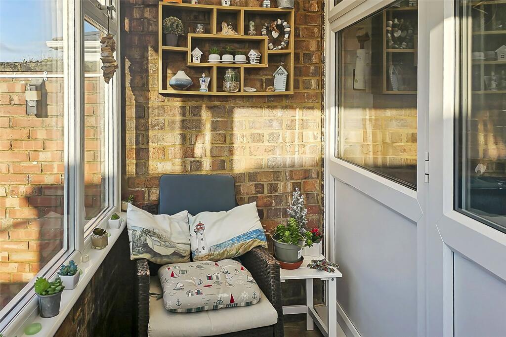 Additional property image - The Martlets, Rustington, Littlehampton, West Sussex