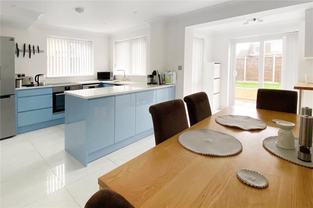 Additional property image - Burwash Close, East Preston, West Sussex