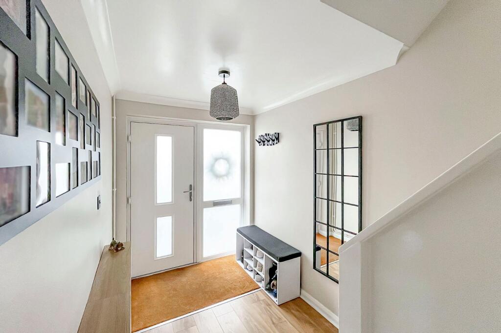 Additional property image - Burwash Close, East Preston, West Sussex