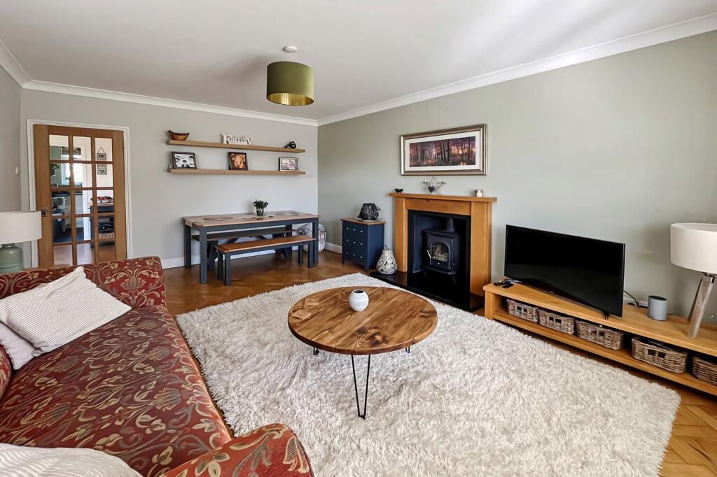 Additional property image - Sea Lane Gardens, Ferring, Worthing, West Sussex