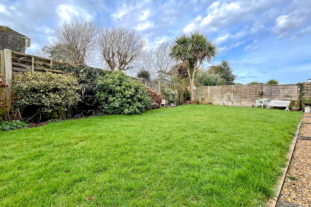 Additional property image - Sea Lane Gardens, Ferring, Worthing, West Sussex