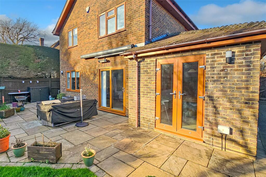Additional property image - The Cedars, Hurst Road, East Preston, West Sussex