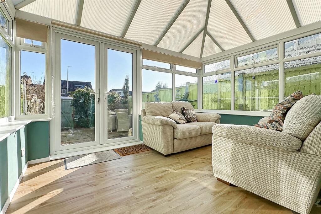 Additional property image - Dinsdale Gardens, Rustington, Littlehampton, West Sussex
