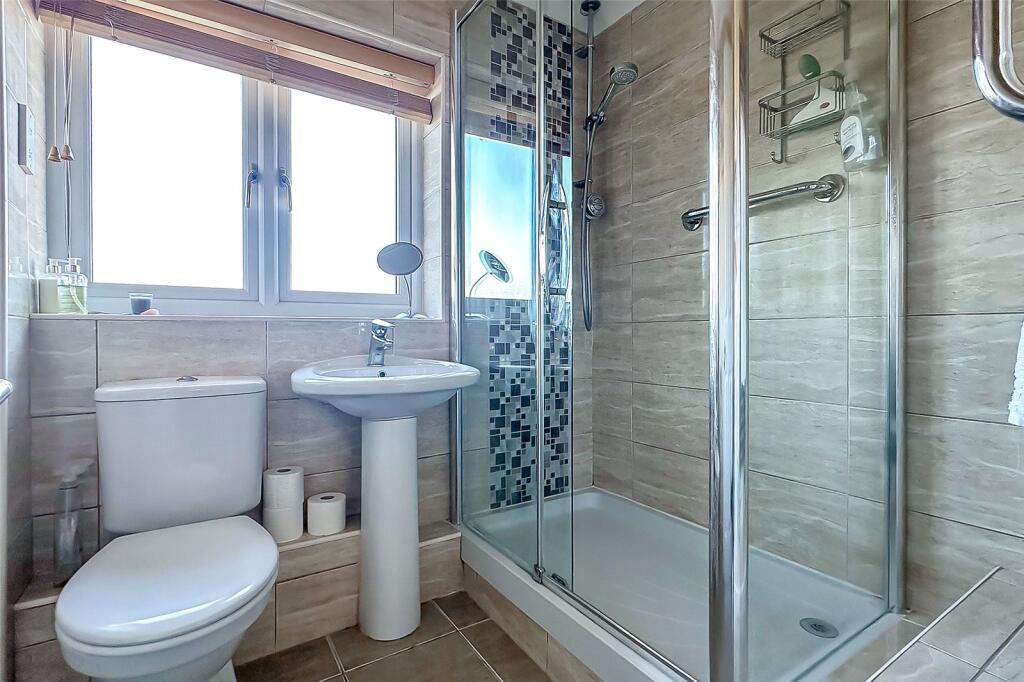 Additional property image - Dinsdale Gardens, Rustington, Littlehampton, West Sussex