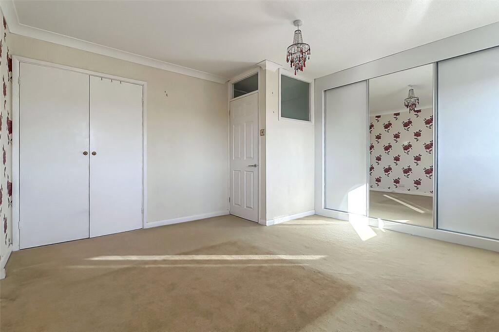 Additional property image - Dinsdale Gardens, Rustington, Littlehampton, West Sussex