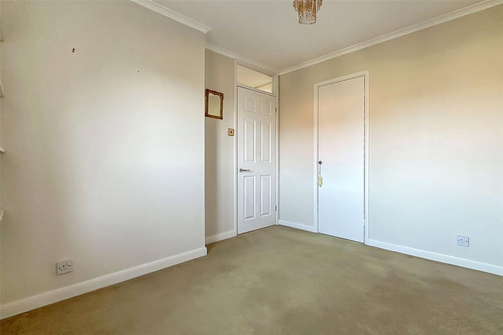 Additional property image - Dinsdale Gardens, Rustington, Littlehampton, West Sussex