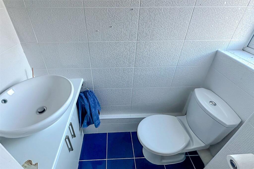 Additional property image - Dinsdale Gardens, Rustington, Littlehampton, West Sussex
