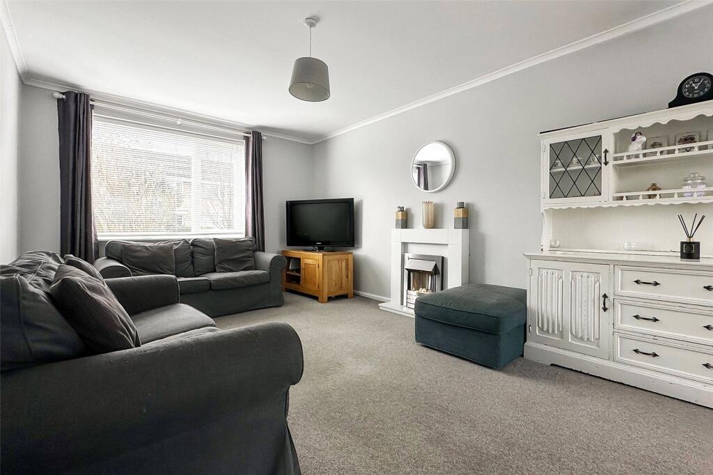 Additional property image - Hide Gardens, Rustington, Littlehampton, West Sussex