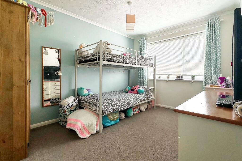 Additional property image - Hide Gardens, Rustington, Littlehampton, West Sussex