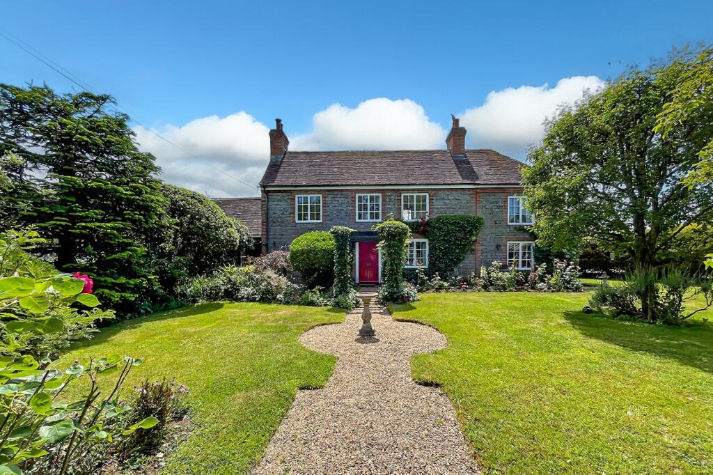 Main image of property: Castle Goring Mews, Castle Goring, Worthing, West Sussex