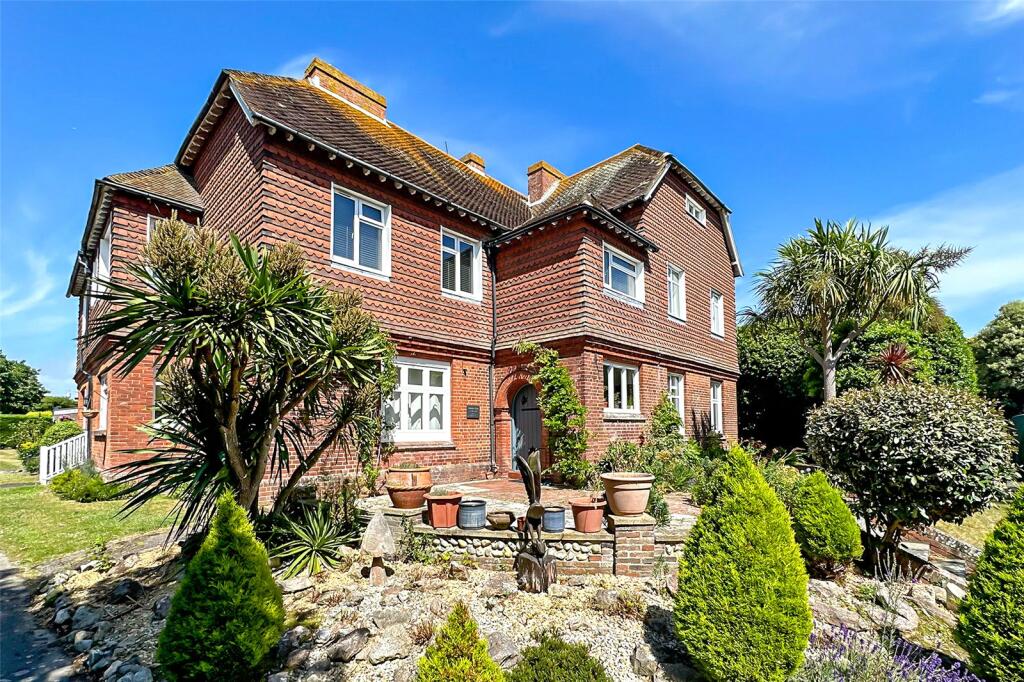 Main image of property: Ffynches Lodge, 18 The Street, Rustington, West Sussex