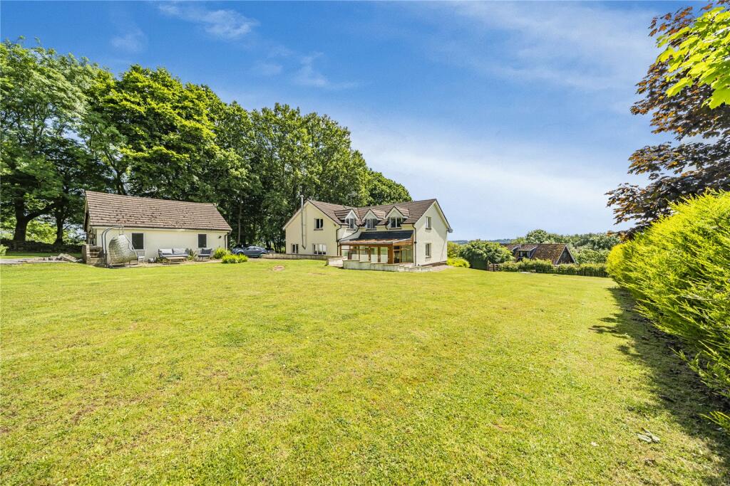 5 bedroom detached house for sale in Pool Lane, The Narth, Monmouth
