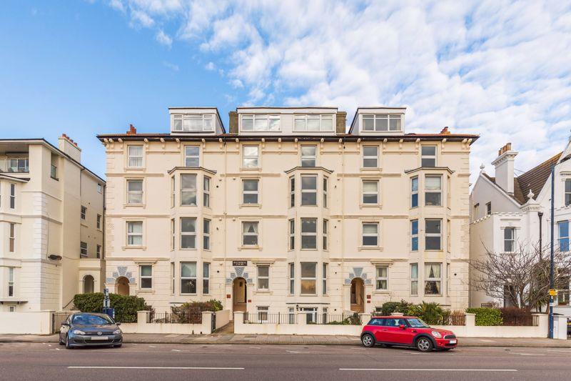 2 bedroom ground floor flat for sale in Clarence Parade, Southsea, PO5