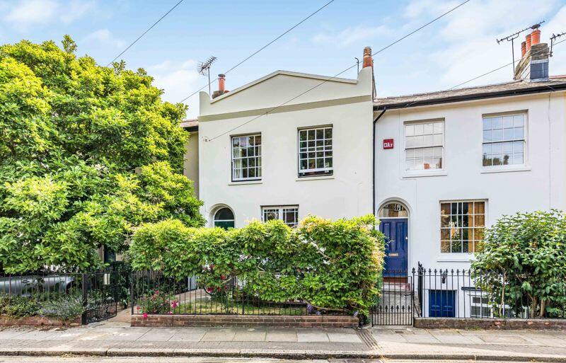 3 bedroom town house for sale in Southsea, Hampshire , PO5