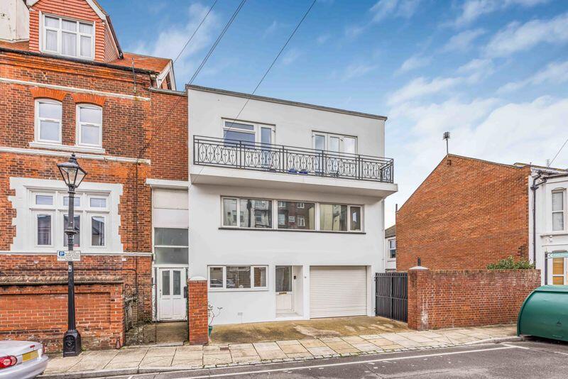 4 bedroom town house for sale in Clarence Road, Southsea, PO5
