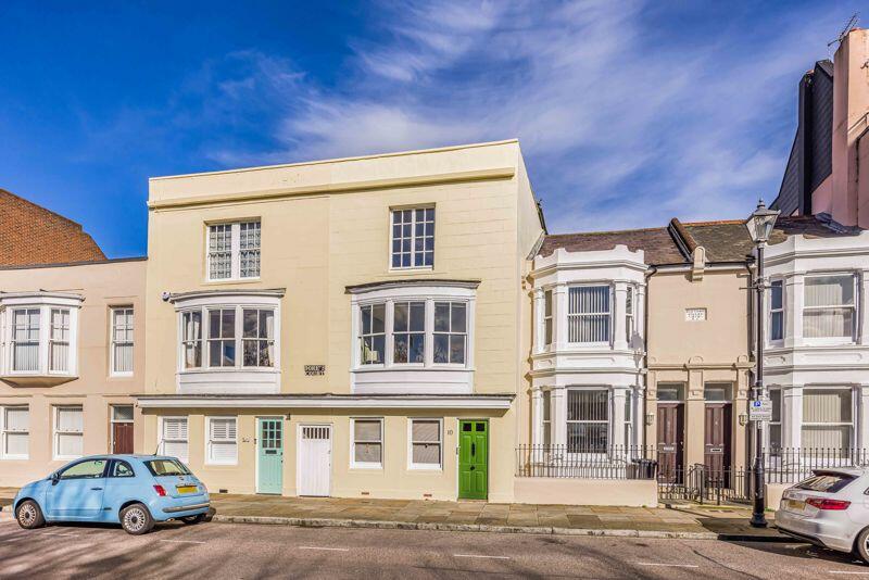 3 bedroom town house for sale in Broad Street, Old Portsmouth, PO1