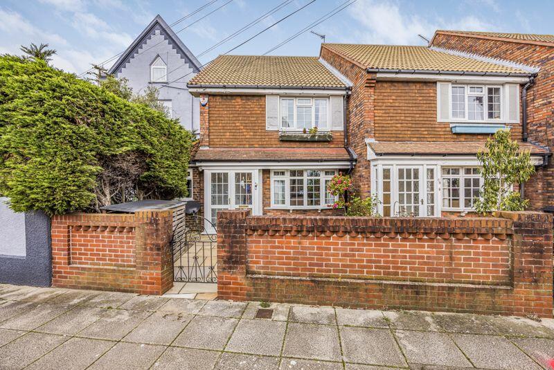 3 bedroom end of terrace house for sale in Wilson Grove, Southsea, PO5