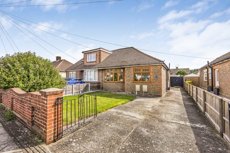 2 bedroom semidetached bungalow for sale in Second Avenue, Farlington, PO6
