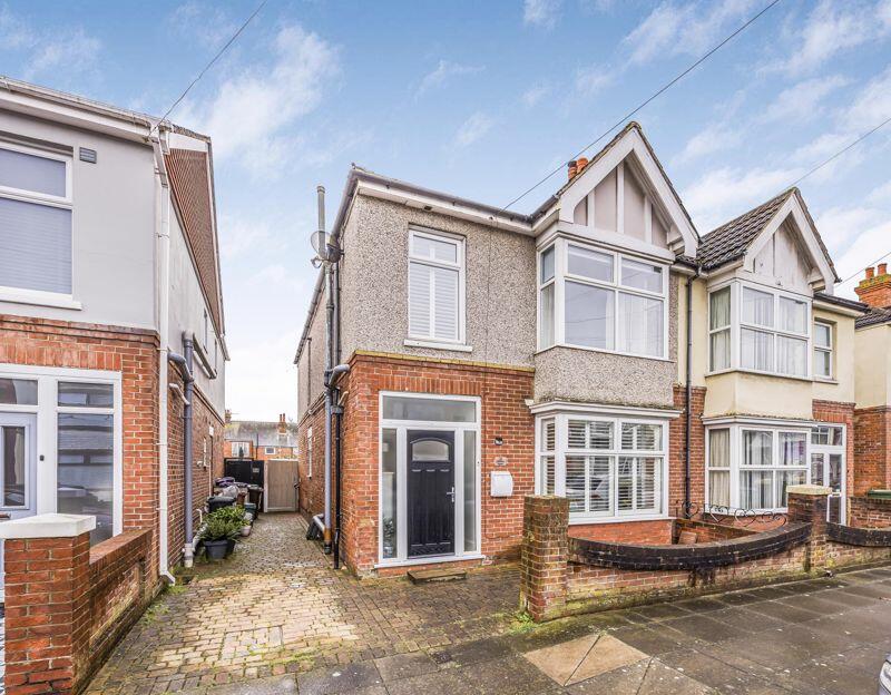 3 bedroom semidetached house for sale in Domum Road, Copnor, PO2