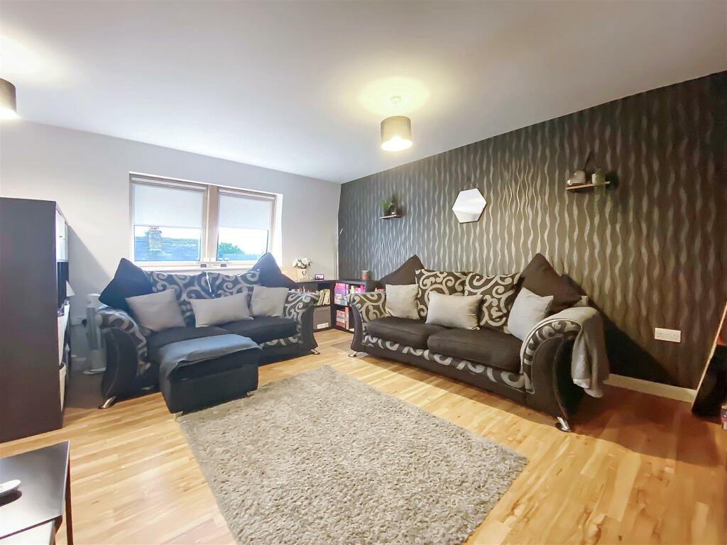 Additional property image - Arundel Road, Littlehampton