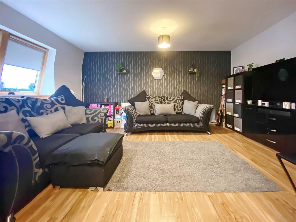 Additional property image - Arundel Road, Littlehampton