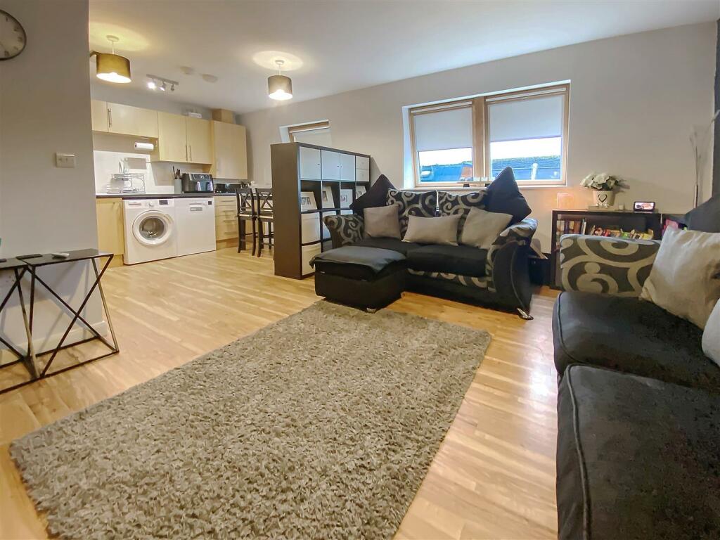 Additional property image - Arundel Road, Littlehampton
