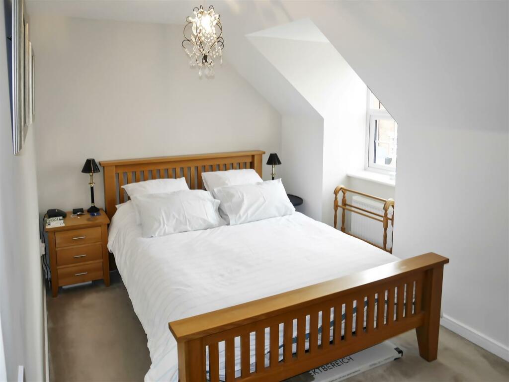 Additional property image - Blackbourne Chase, Littlehampton, West Sussex.