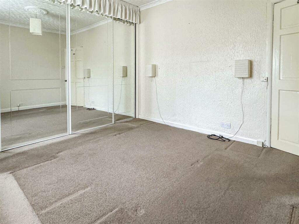 Additional property image - Beaconsfield Road, Littlehampton